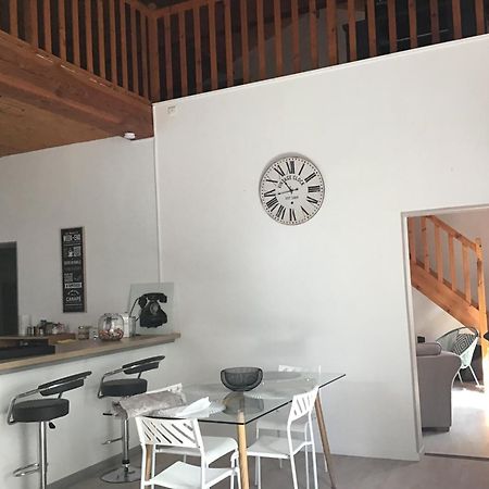 Villa Chez Alex et Sophie à Louzac-Saint-Andre Extérieur photo