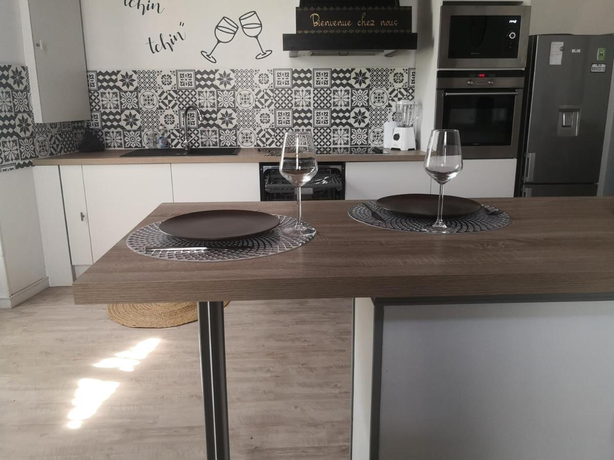 Villa Chez Alex et Sophie à Louzac-Saint-Andre Extérieur photo